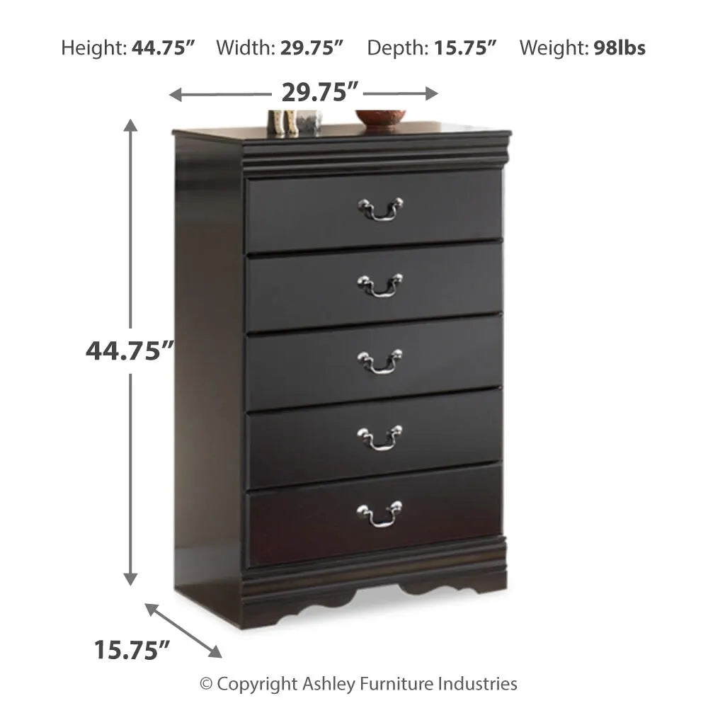 Huey Vineyard Chest of Drawers