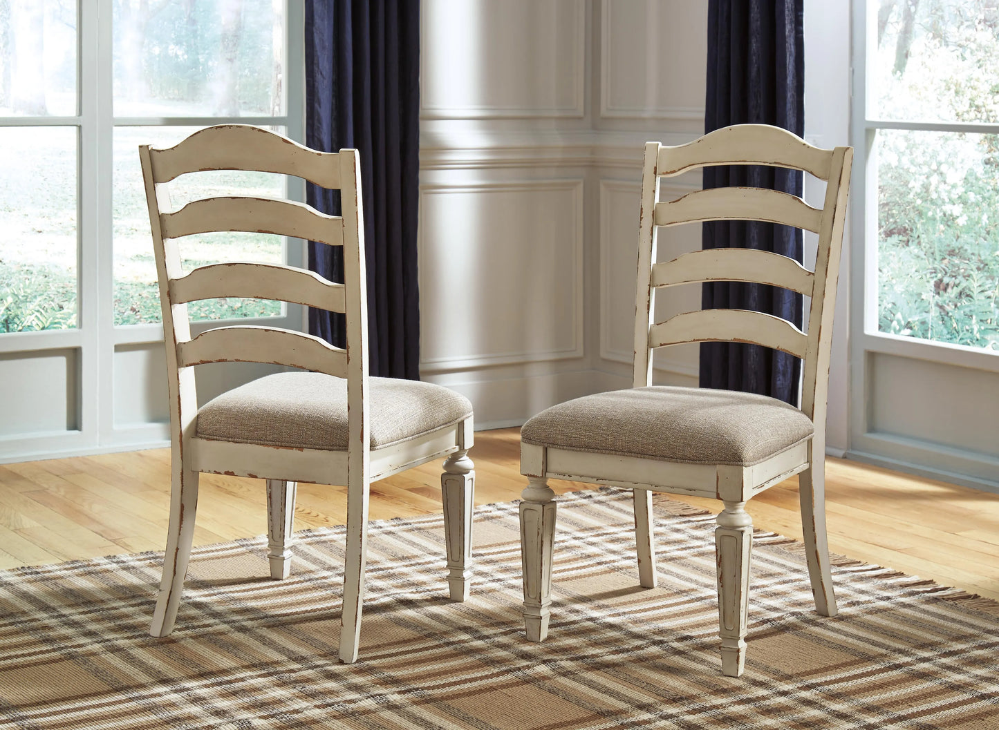 Silla de comedor Realyn (juego de 2)