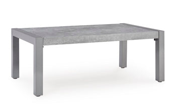 Mesa de centro para exteriores con vista a la luz de la luna