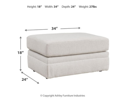 Maitelynn Ottoman