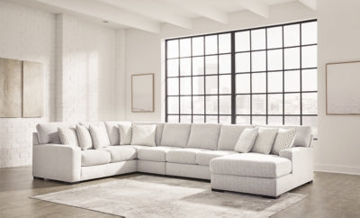 Larce 5-Piece Sectional with Chaise