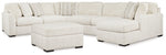 Seccional Chessington de 4 piezas y otomana decorativa extragrande