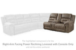Loveseat reclinable eléctrico Ravenel con brazo derecho y consola