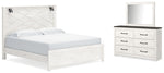Cama King con paneles, tocador y espejo Gerridan