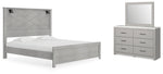 Cama King con paneles, tocador y espejo Cottonburg