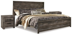 Cama King con paneles Wynnlow y dos mesitas de noche