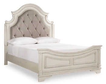 Pie de cama con panel Realyn Queen