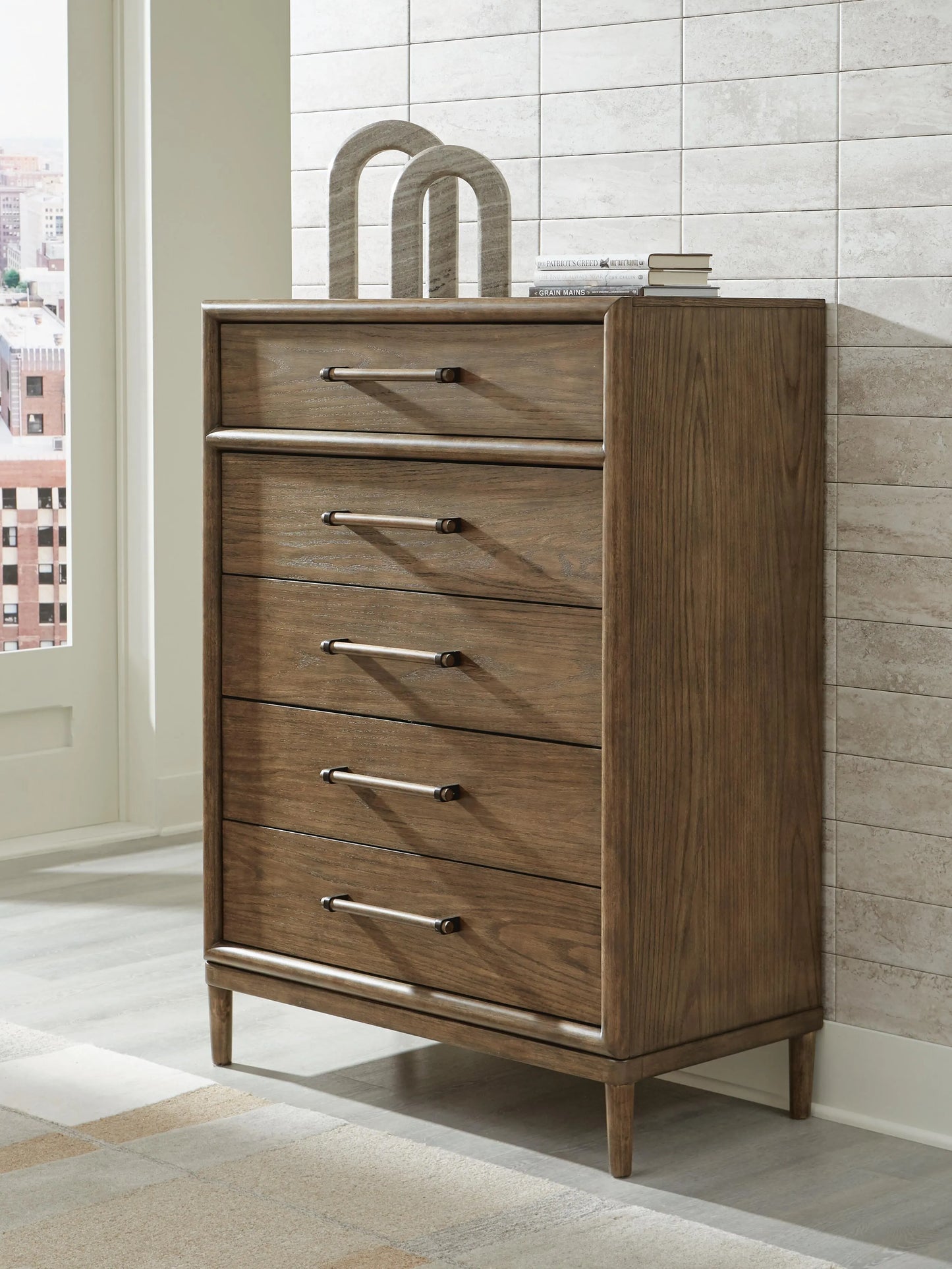 Roanhowe Chest of Drawers