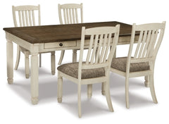 Mesa de comedor Bolanburg con 4 sillas