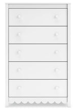Hallityn Chest of Drawers